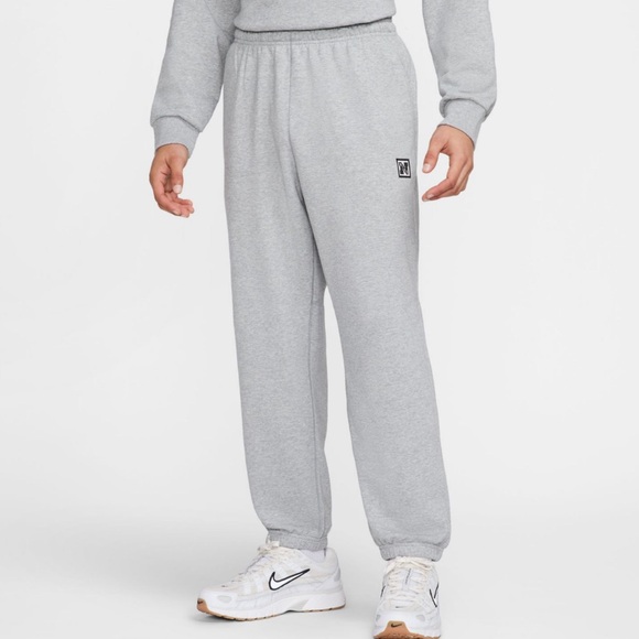 NWT Nike Gym Heritage Dri-FIT Fleece Fitness Pants